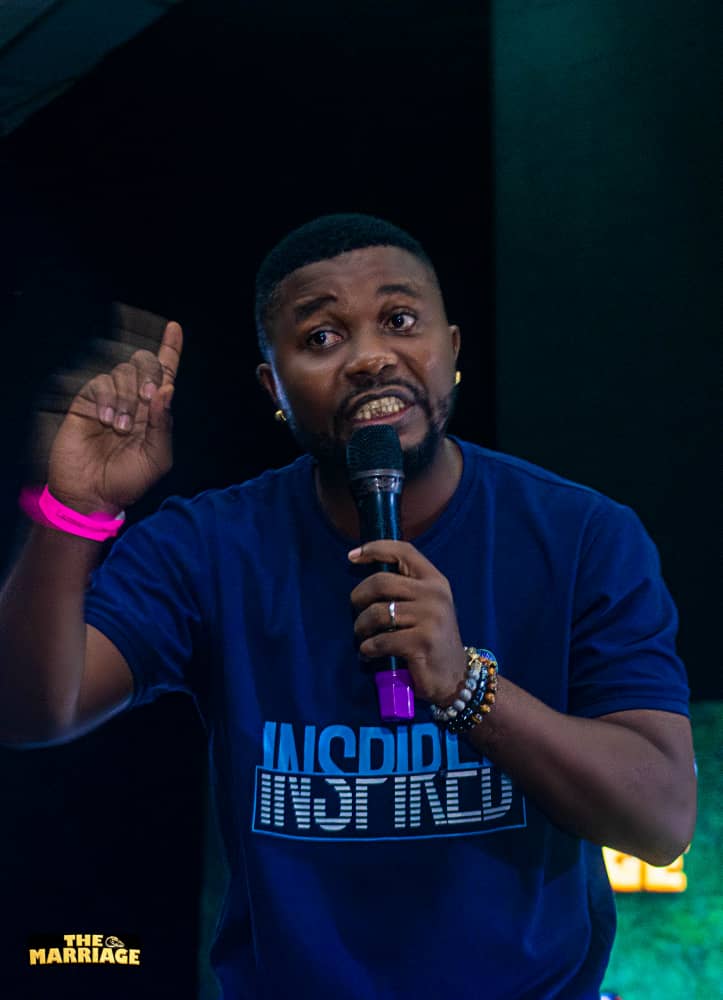 Deacon Kahmoh on stage